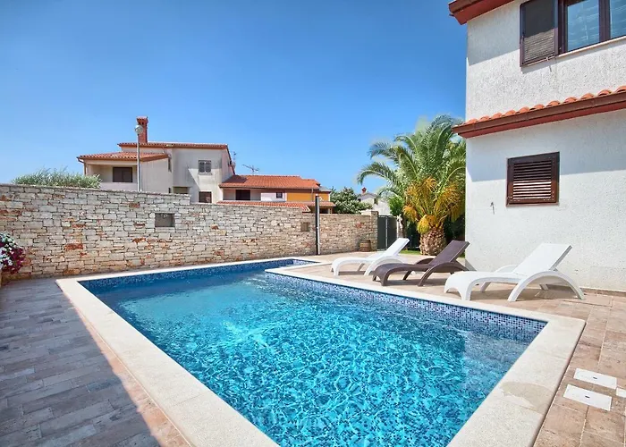 Kascuni Appartement Pula