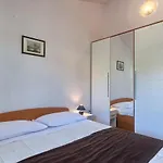 Apartment Kascuni
