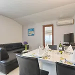 Apartment Kascuni