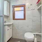 Kascuni Apartment *