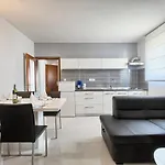 Apartment Kascuni
