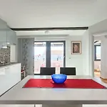 Kascuni Apartment *