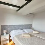 Kascuni Apartment *
