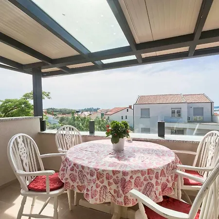 Kascuni * プーラ